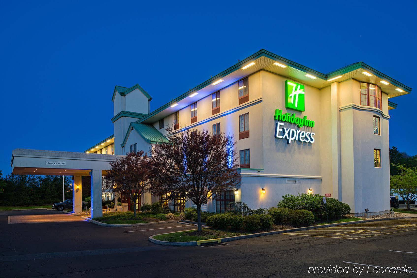 Holiday Inn Express Philadelphia Ne - Langhorne, An Ihg Hotel Exteriér fotografie