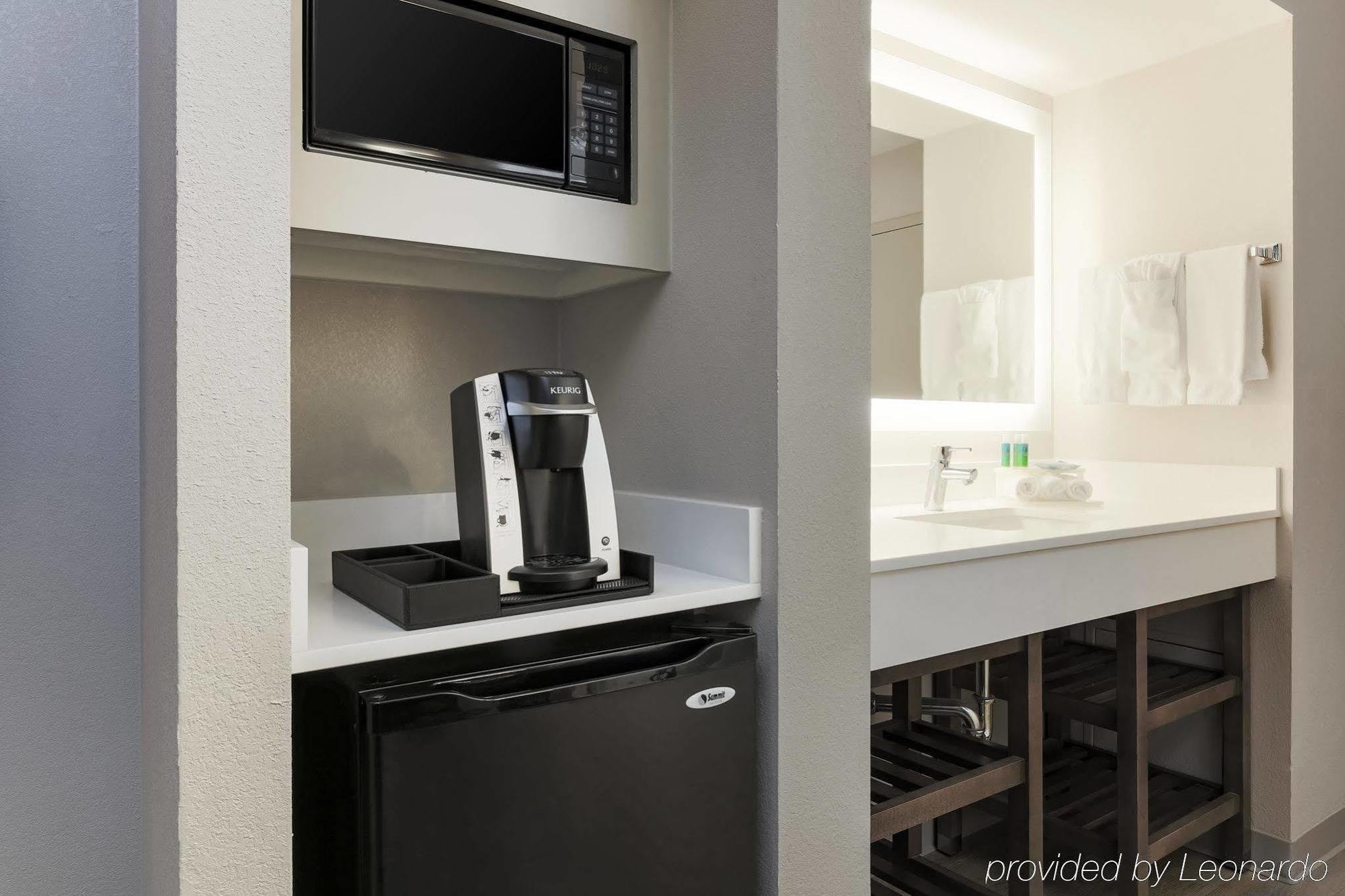 Holiday Inn Express Philadelphia Ne - Langhorne By Ihg Exteriér fotografie